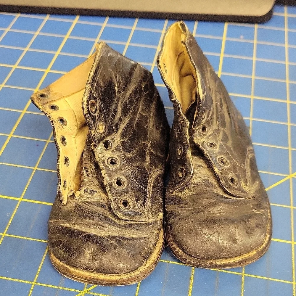 Friedman shelby St Louis Red Chicken  Shoes Toddler Black Leather Shoes